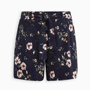 Pull-on Mid-Rise Stretch Shorts with Tie-Front